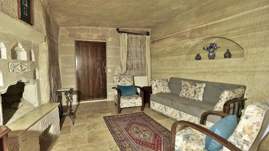Suzanas Cave Hotel