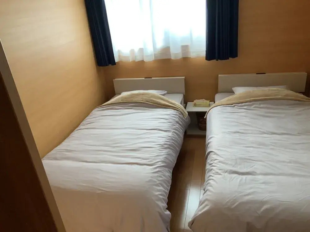 AZ Hotel Inn Amamimanya