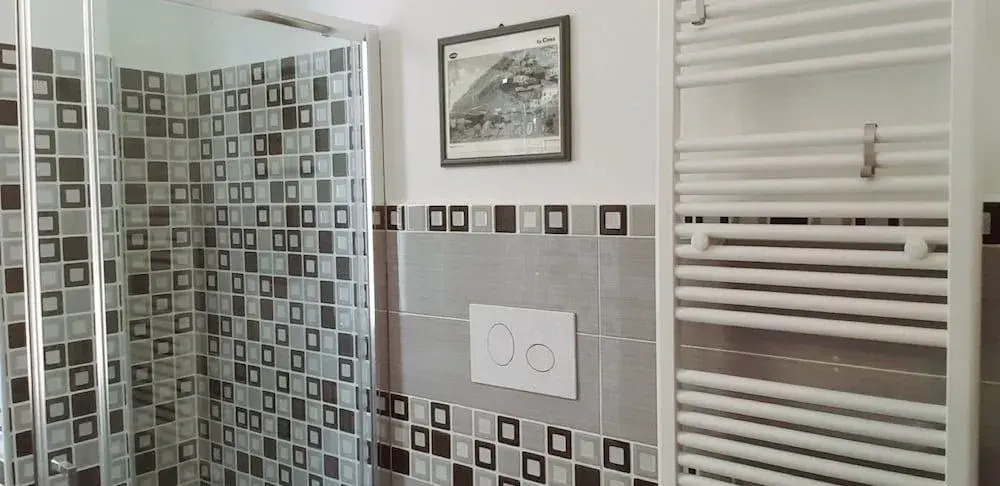 TORRE ANGELLARA B&B