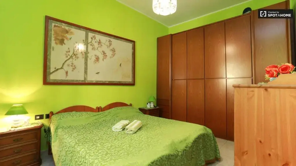 15 min from city center metro m1