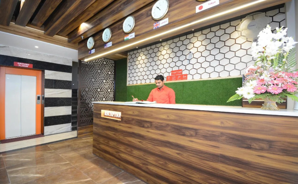 Hotel 21 By OYO Rooms