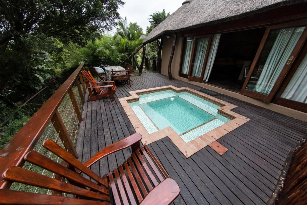 Fish Eagle Manor