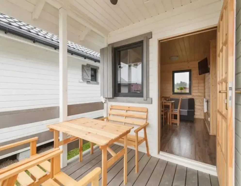Holiday homes close to the seaside beach