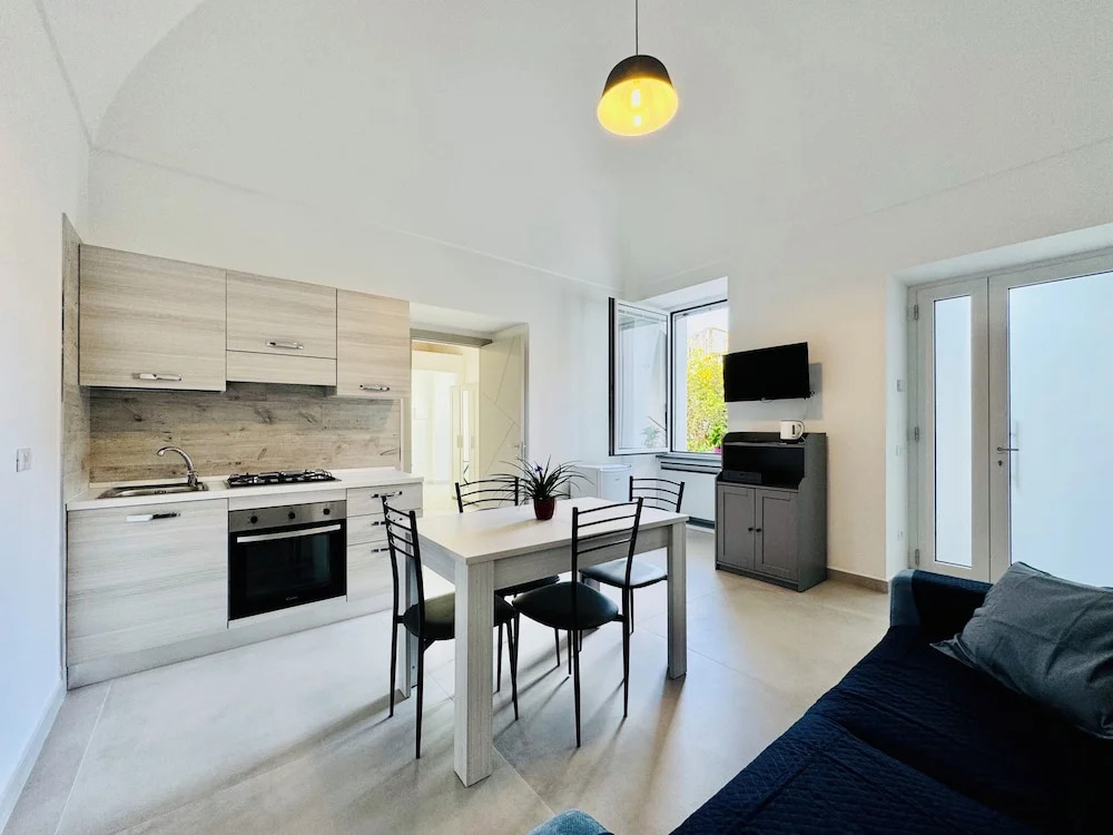 YourHome - LAmmiraglio Apartments
