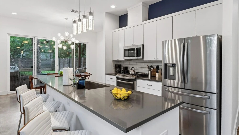Govalle Glow by Avantstay East Austin Retreat Firepit Near Downtown + Nightlife