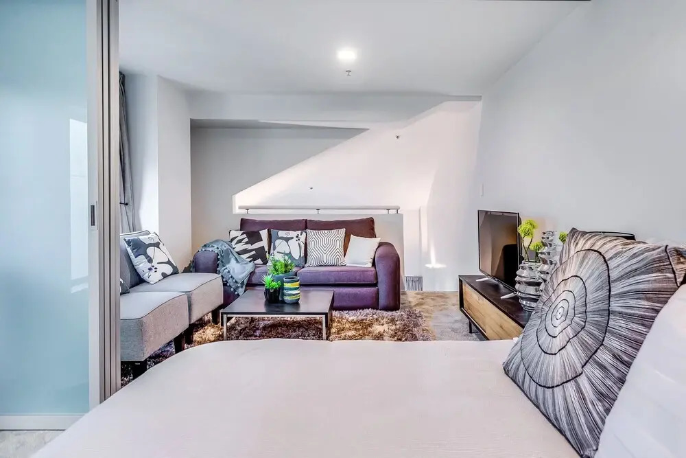 Penthouse with Mezzanine & Harbor Views