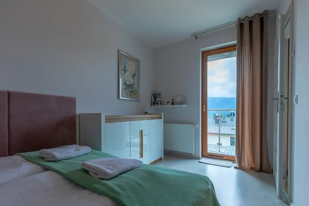 RentPlanet - Apartament Schroniskowa
