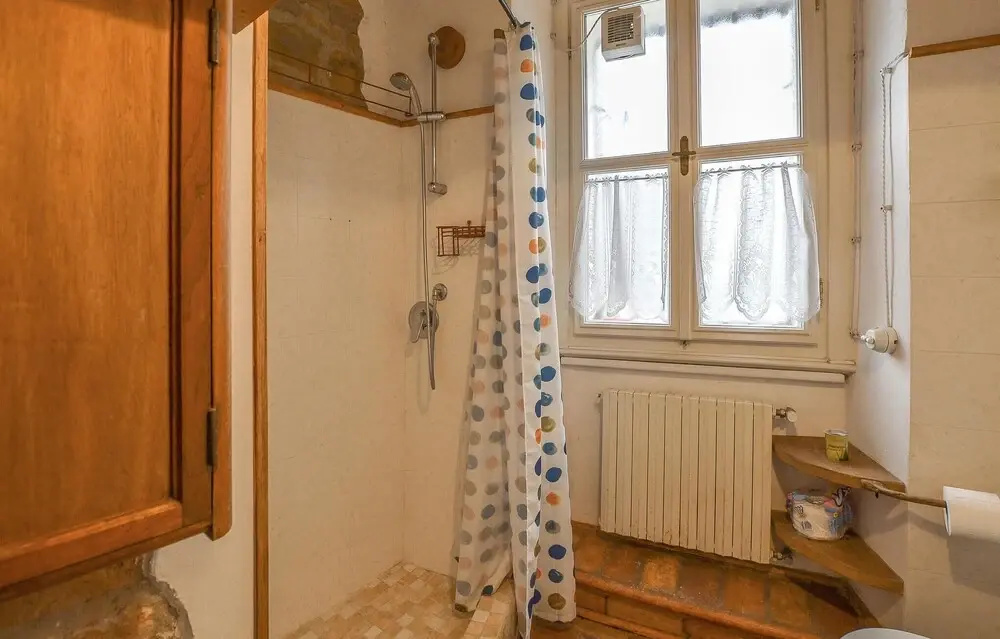 Beautiful Home in Muggia With 3 Bedrooms