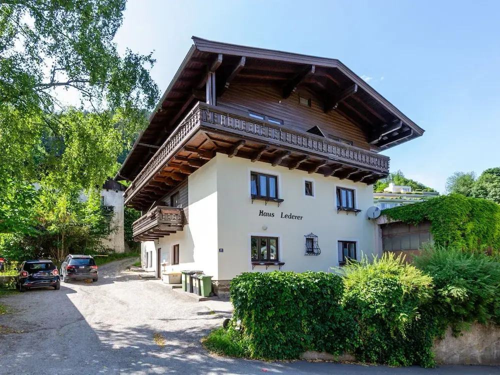 Modern Apartment in Salzburg With Lake View
