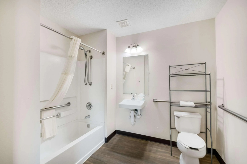 Suburban Studios Sterling - Washington Dulles