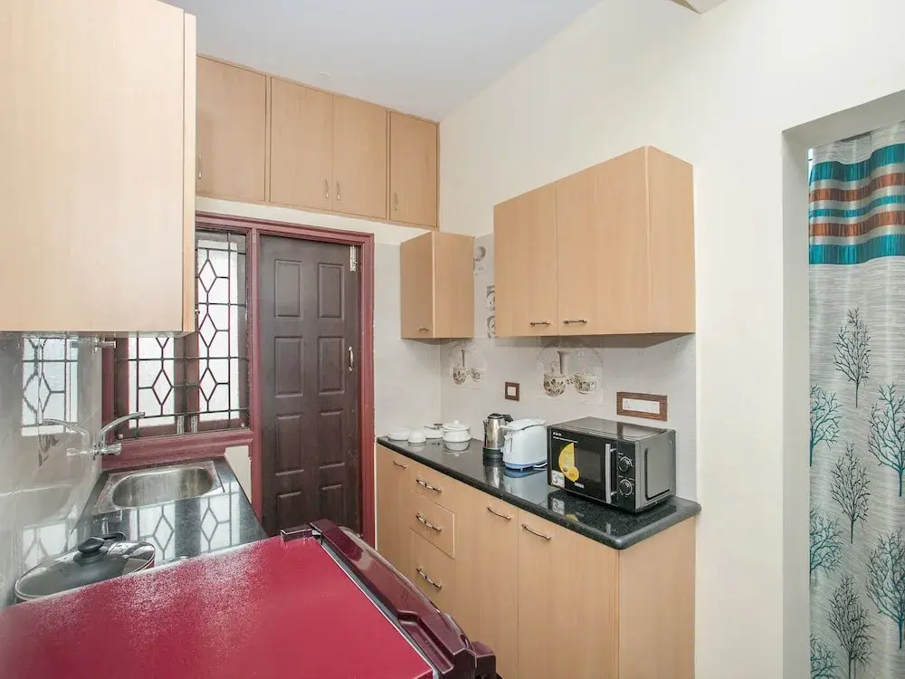 OYO 15482 Delite Suites
