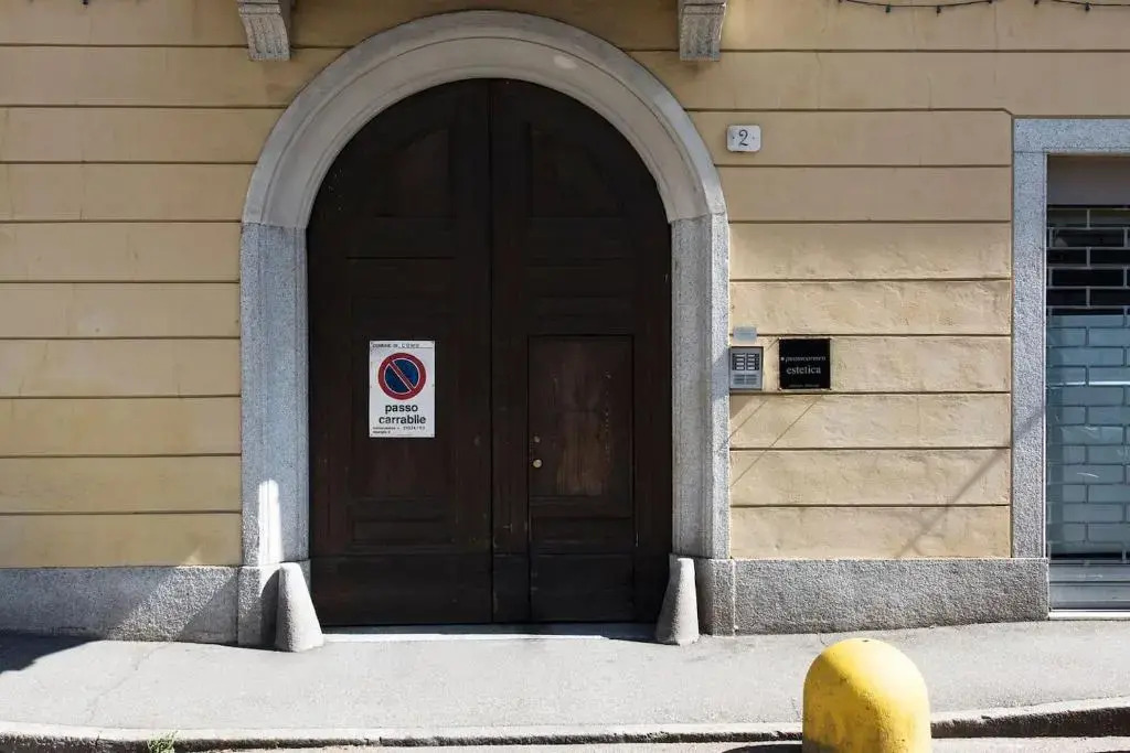 ALTIDO Stylish Apt for 4, close to Como Centre