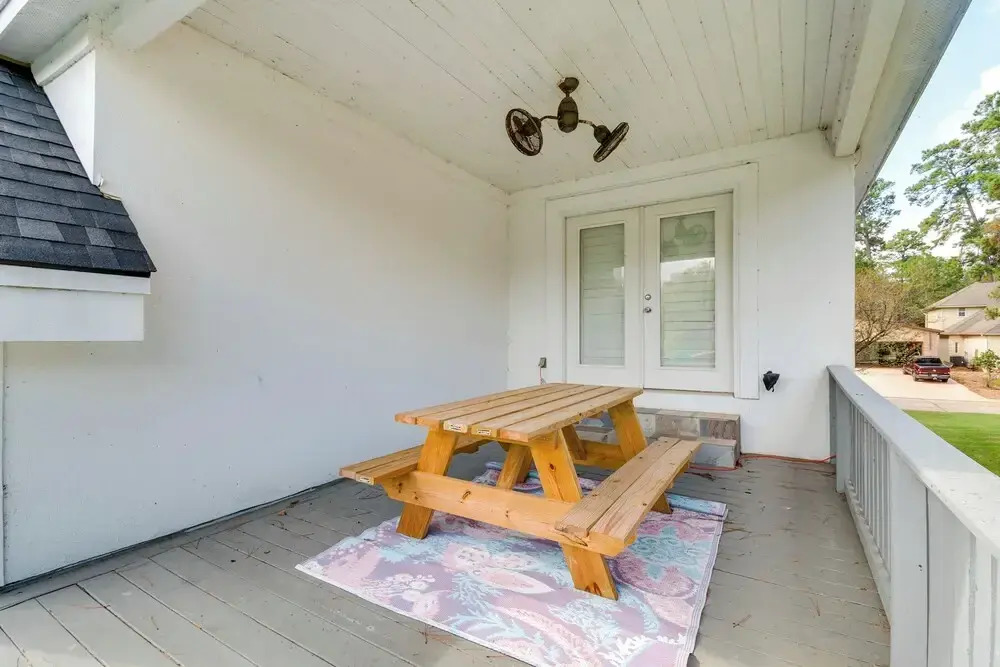 Dock & Outdoor Entertainment: Home on Lake Conroe