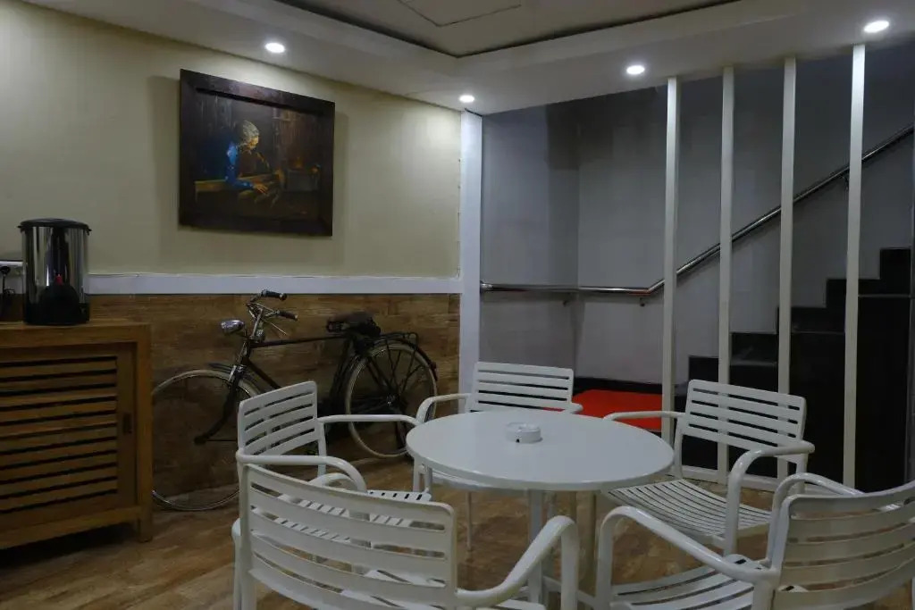Wisma Lovebird