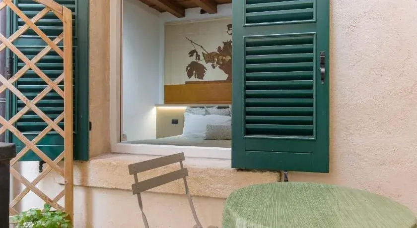 Vecchia Verona Rooms & Apartments