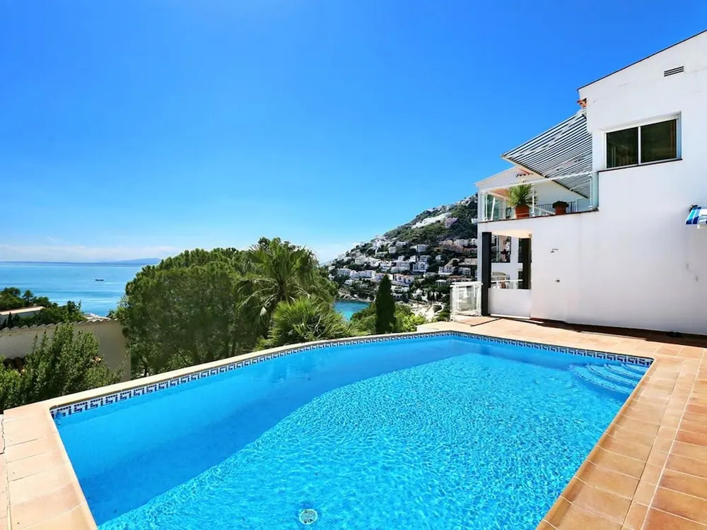 6020 Villa Martin