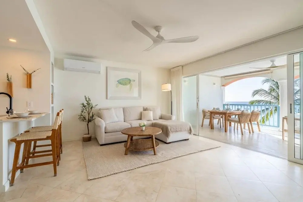 Villas On The Beach 305 home