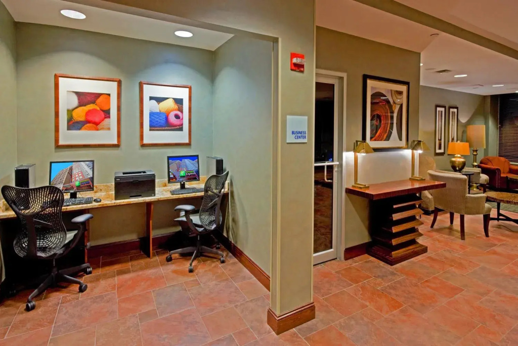 Holiday Inn New York City - Times Square by IHG