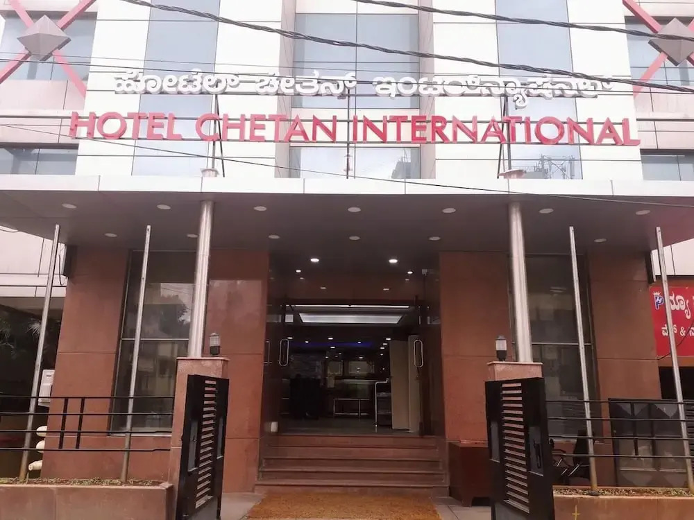 Hotel Chetan International