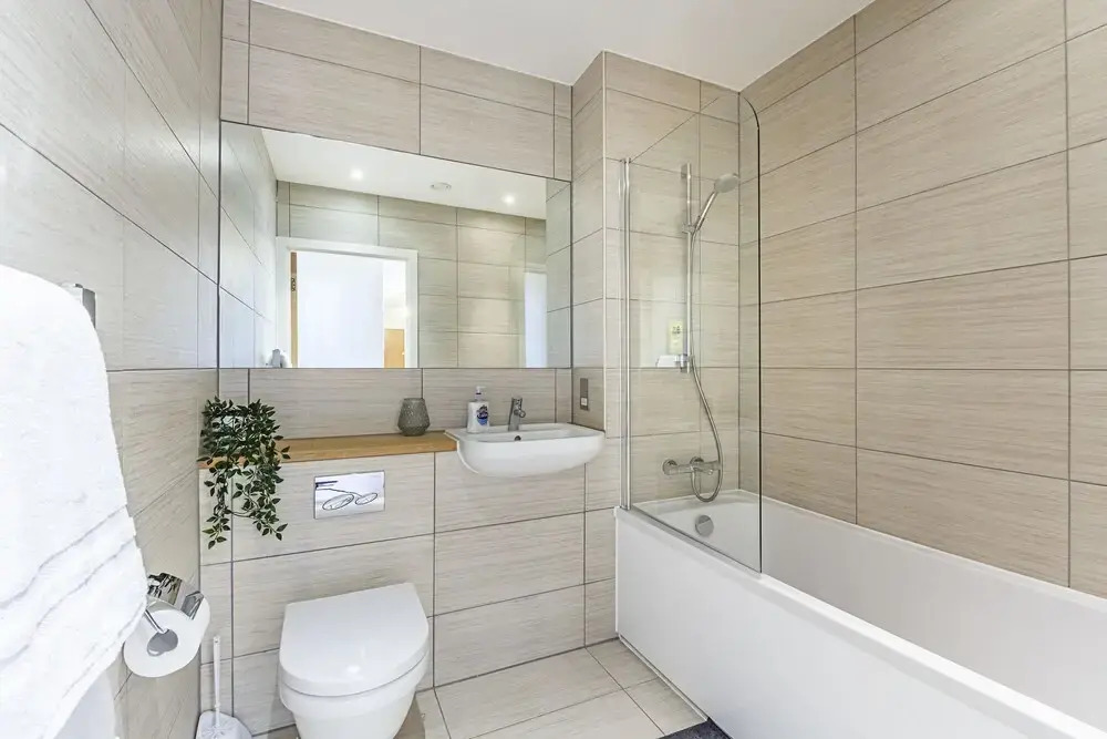 Stunning Brand New Westminster Apartment