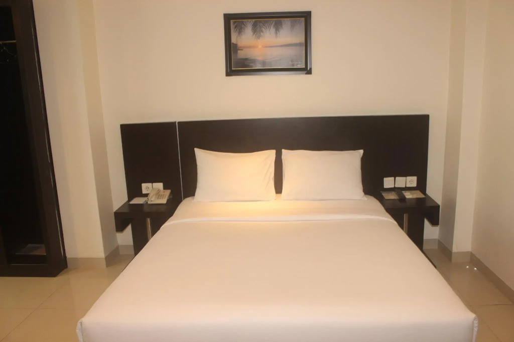 Manise Hotel