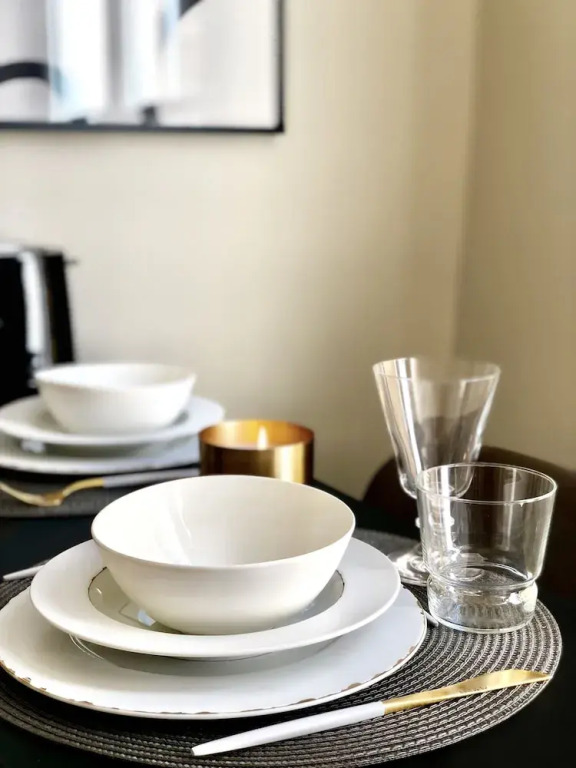 N8 Lifestyle Suites