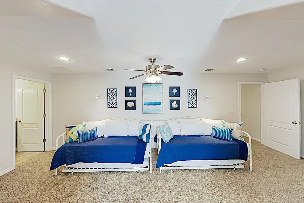 Cypress Breeze Plantation W/ Pool, Near Beach 4 Bedroom Home