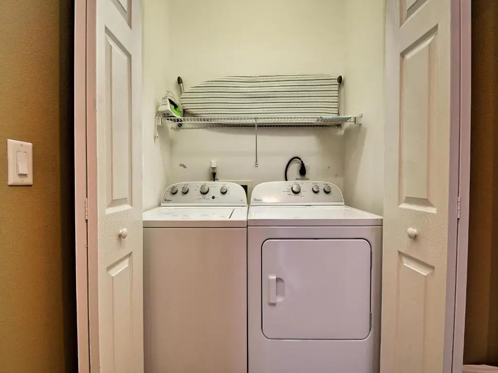 Island Key Condos 302