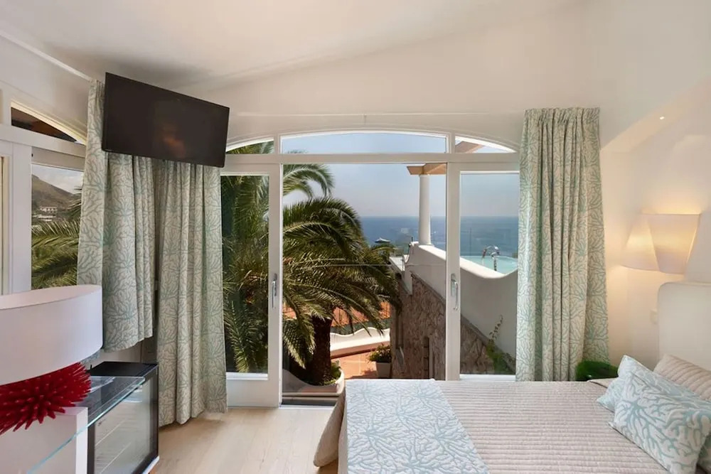 Amore Rentals - Villa Ariadne