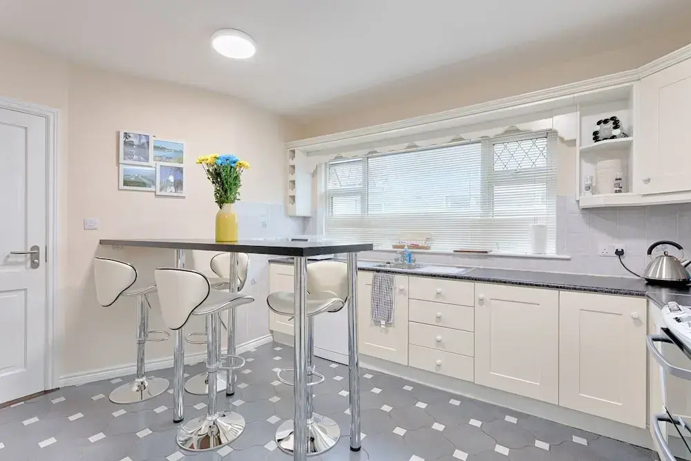 10 Ballybane