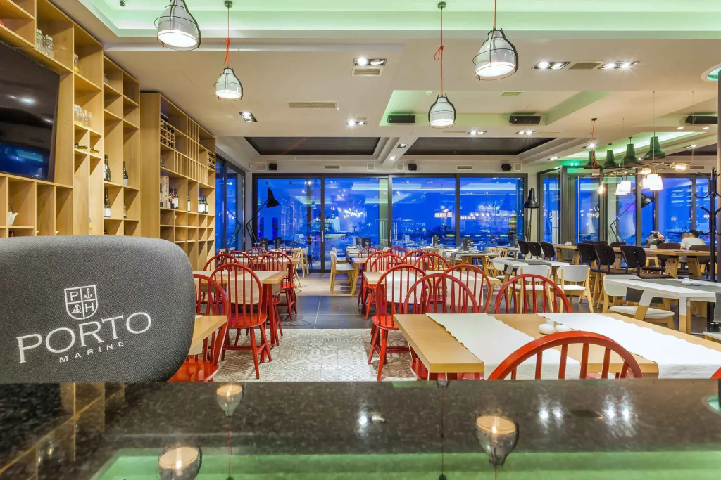 Porto Marine Hotel