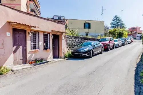 Bravetta House Pamphili
