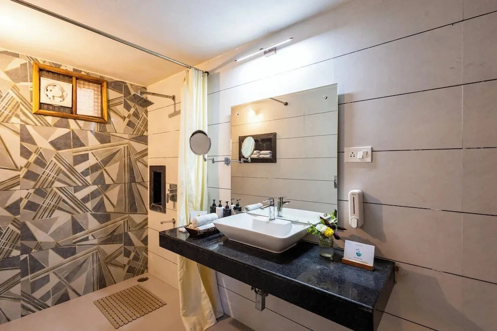 Alaya Stays Krishna Serenity Suite