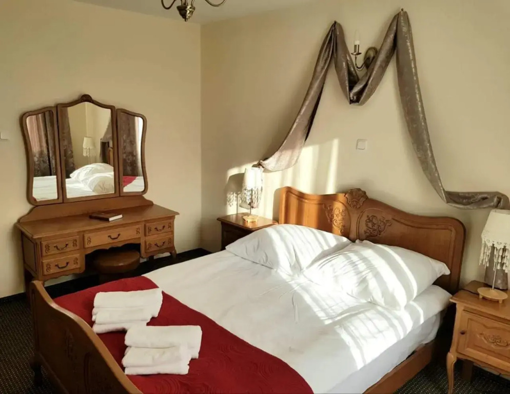 Obiekt hotelarski "Czarny Rycerz"