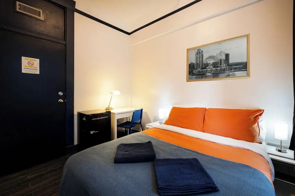 The Guesthouse Vancouver Downtown