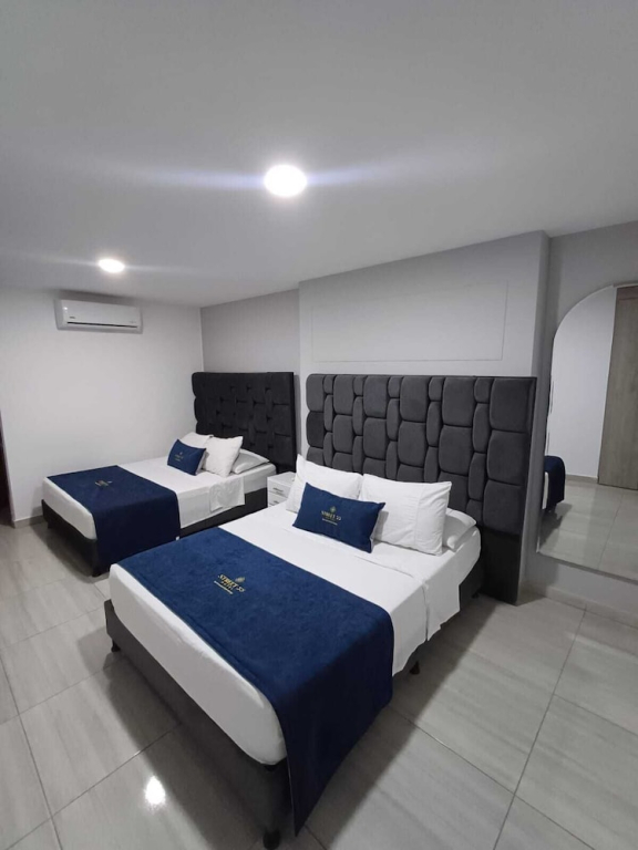 Street 55 Hotel