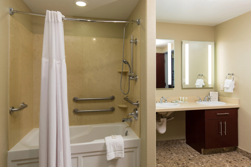 Staybridge Suites: Las Vegas - Stadium District by IHG