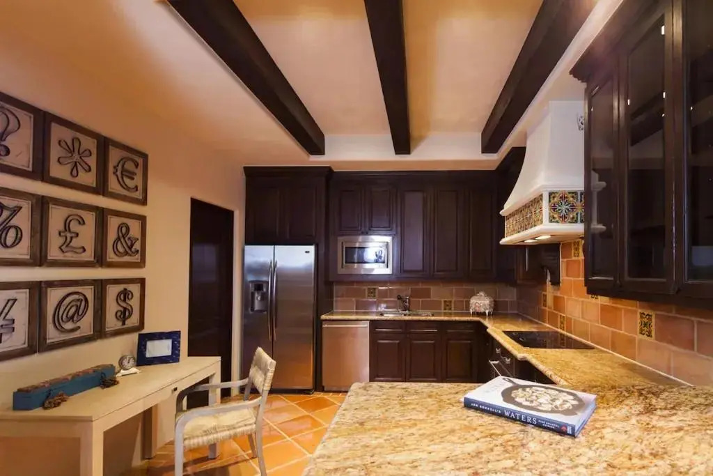 "Amalfi" 4 BDR Residence at Ultra Lux Hacienda!