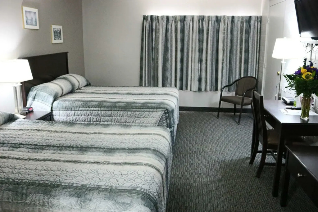 Travelodge by Wyndham Grande Prairie