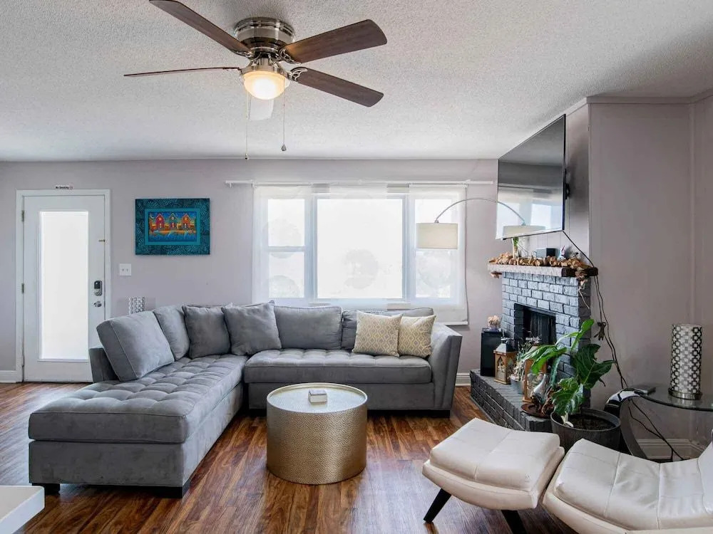 Cozy Beach Bungalow