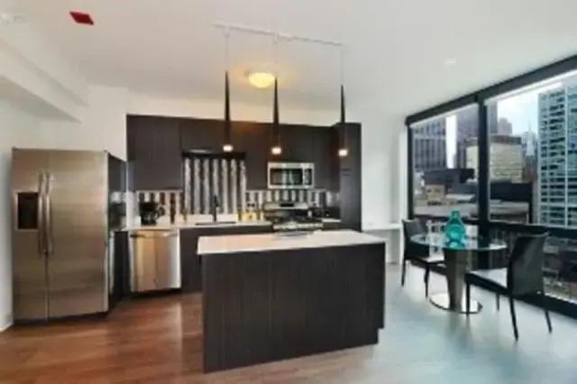 Corporate Suites Network 73 East Lake