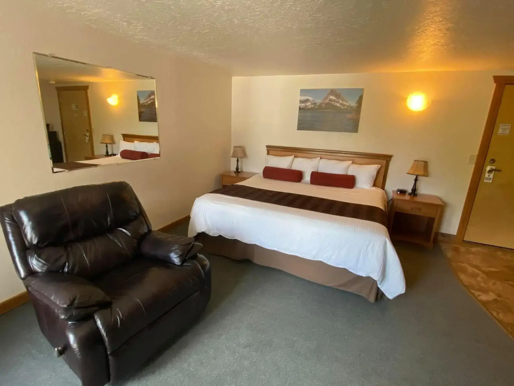 Ninepipes Lodge