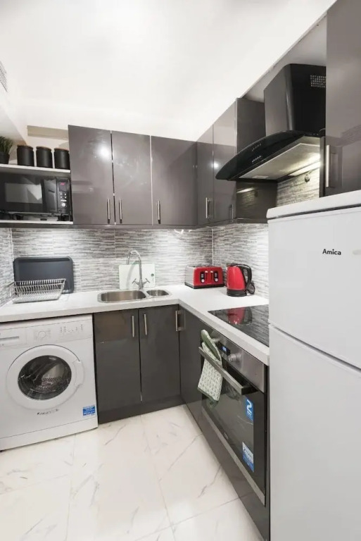 Beautiful 1 Bedroom Apartment Near Hyde Park & Oxford St