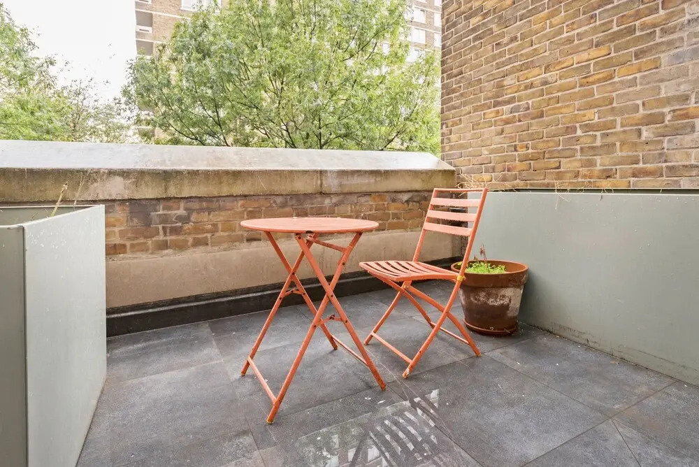 Citadel Apartments Bath Court