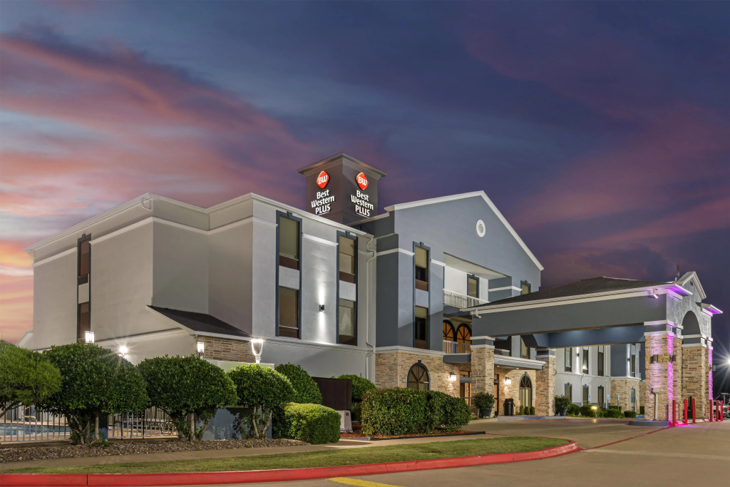 Best Western Plus McKinney Inn and Suites