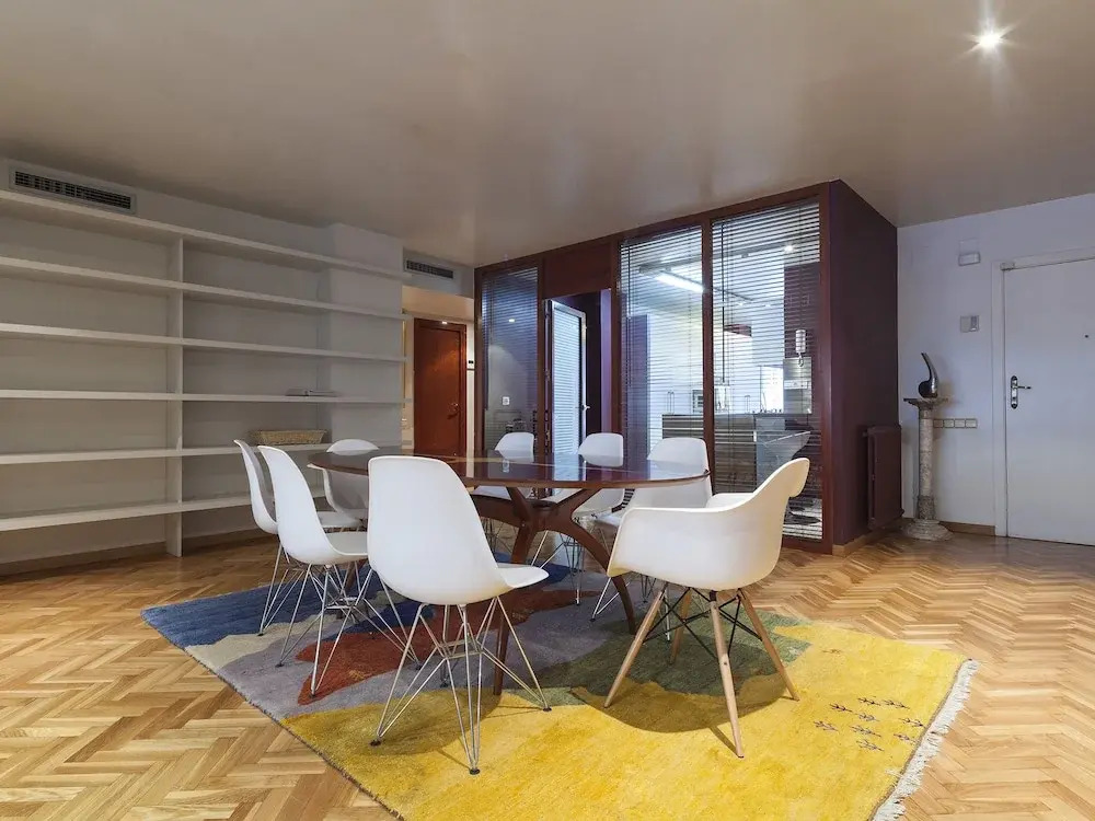 Apartment Barcelona Rentals - Classic Bonanova Apartment