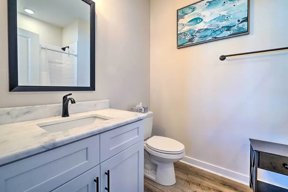 Walk to Beach: Carolina Beach Home w/ Rooftop Deck
