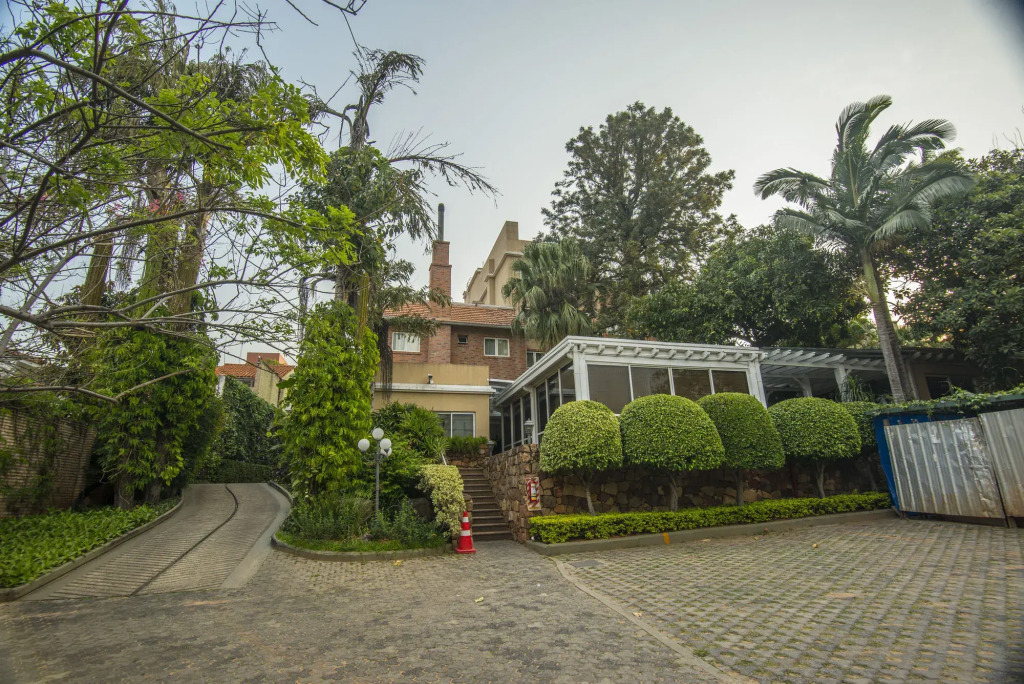 Hotel Villa Morra Suites