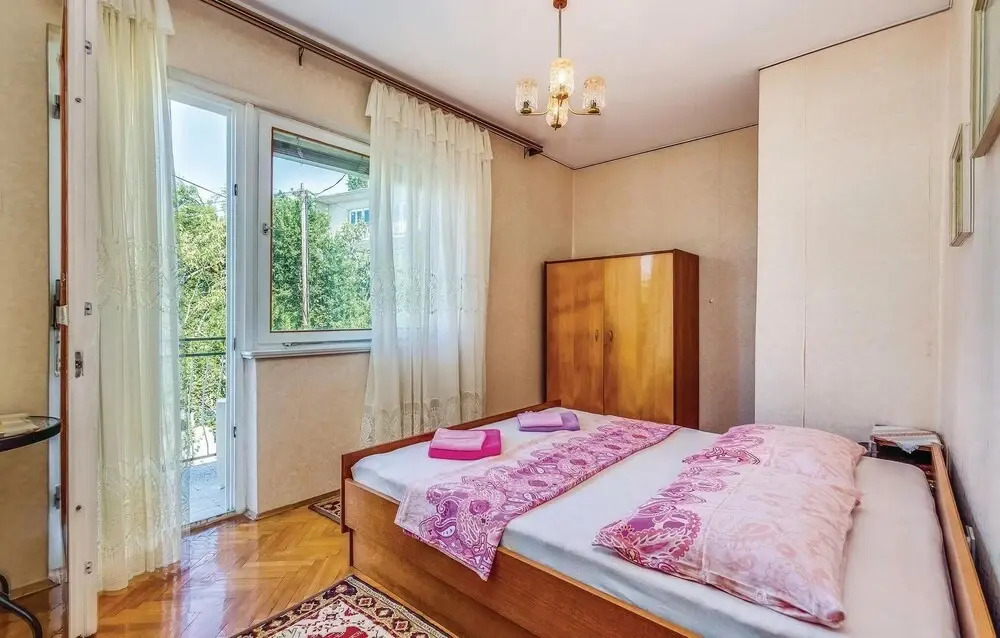 Apartments in Crikvenica 42053