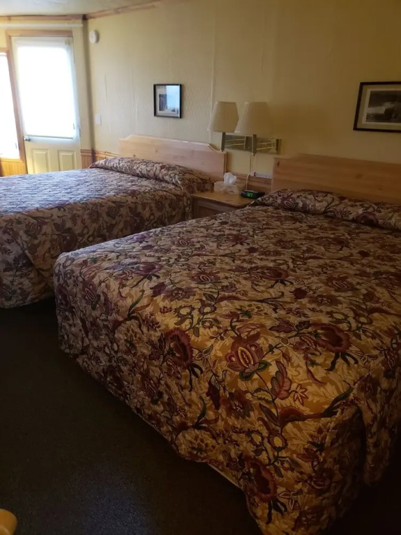 Columbia River Inn
